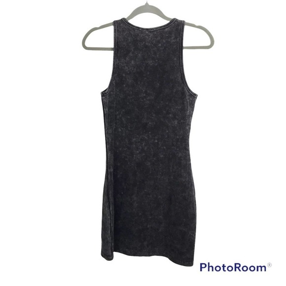 Le Lis burnout style charcoal grey ribbed Bodycon mini dress size S NWT - Picture 2 of 3